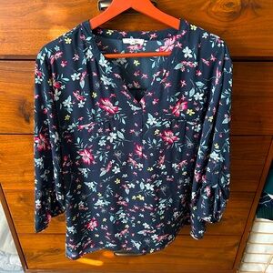 Plus 2x Maurice’s floral blouse